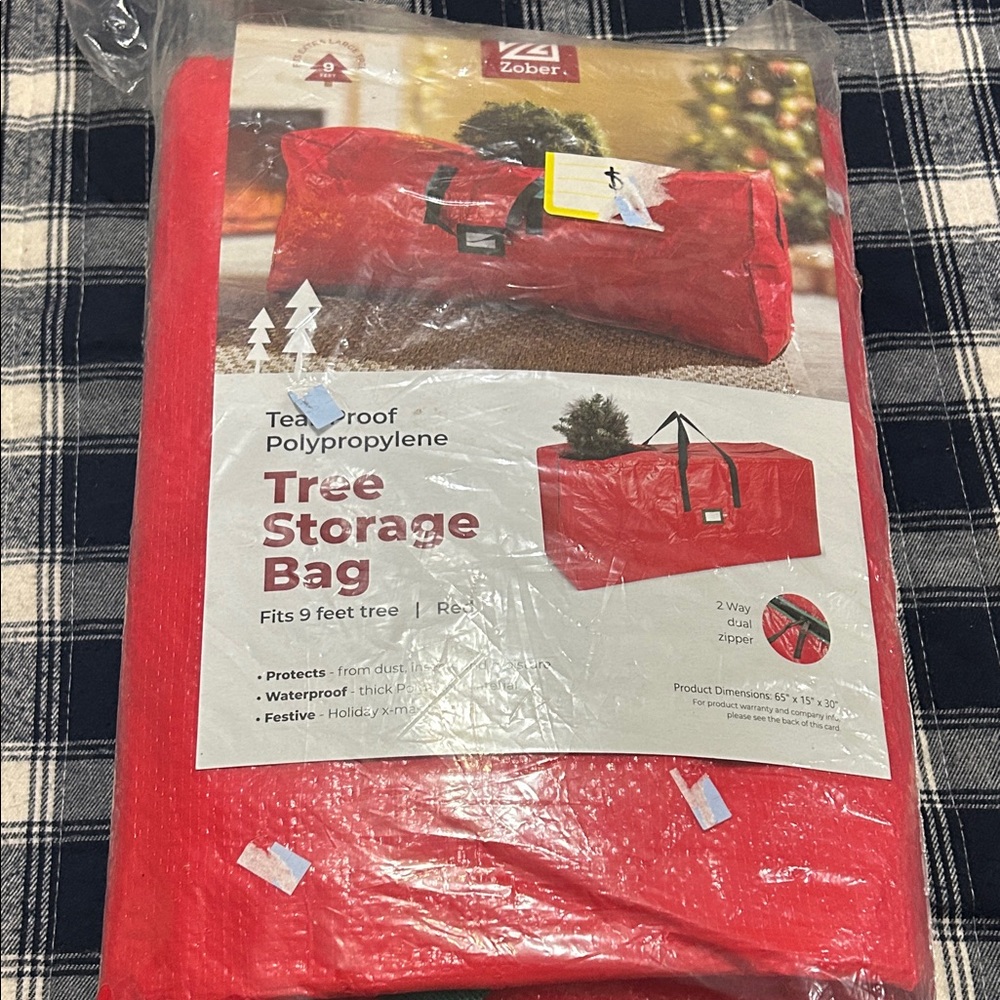 Red Tree Storage Bag